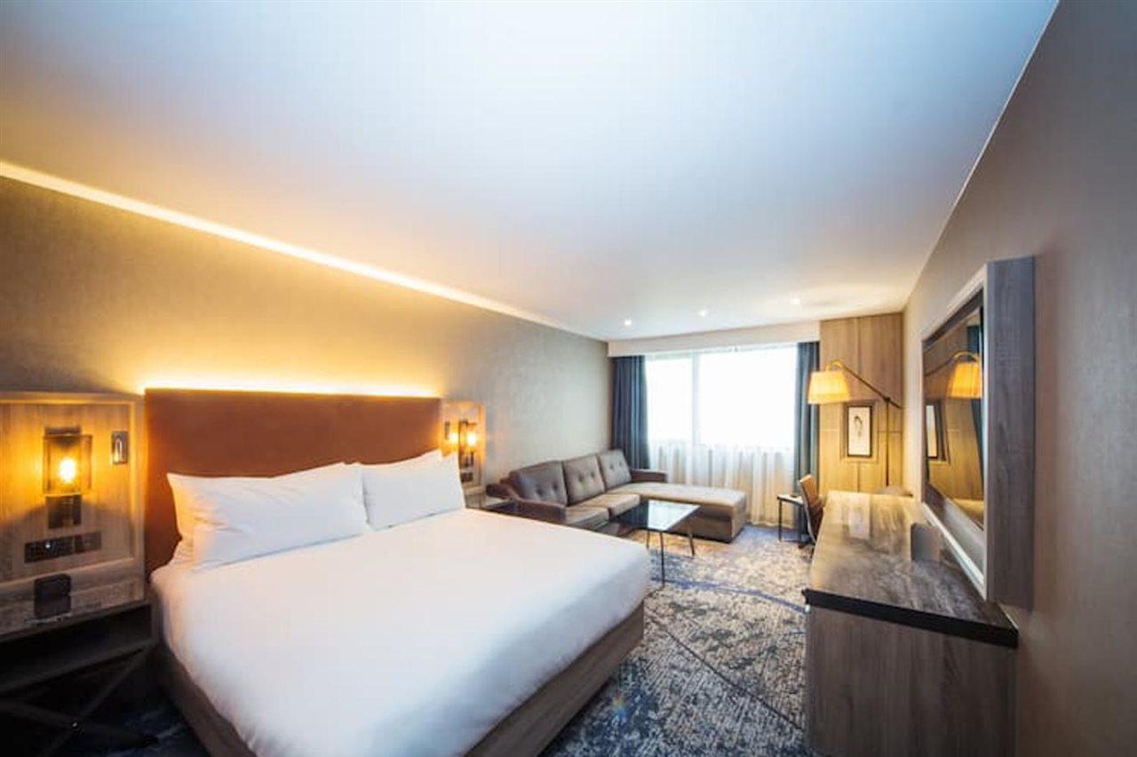 Hotel Doubletree By Hilton London Kingston Upon Thames